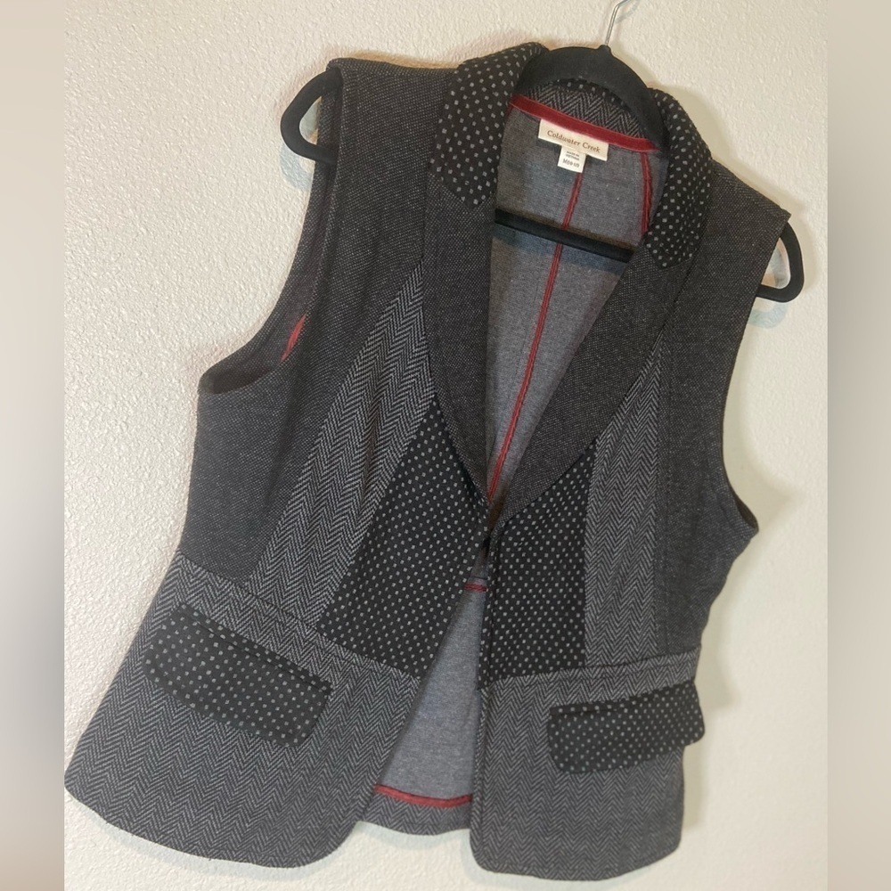 Coldwater Creek~Neutral~Patchwork~Fitted~Sleeveless~
Knit~Vest~Size M(10-12)